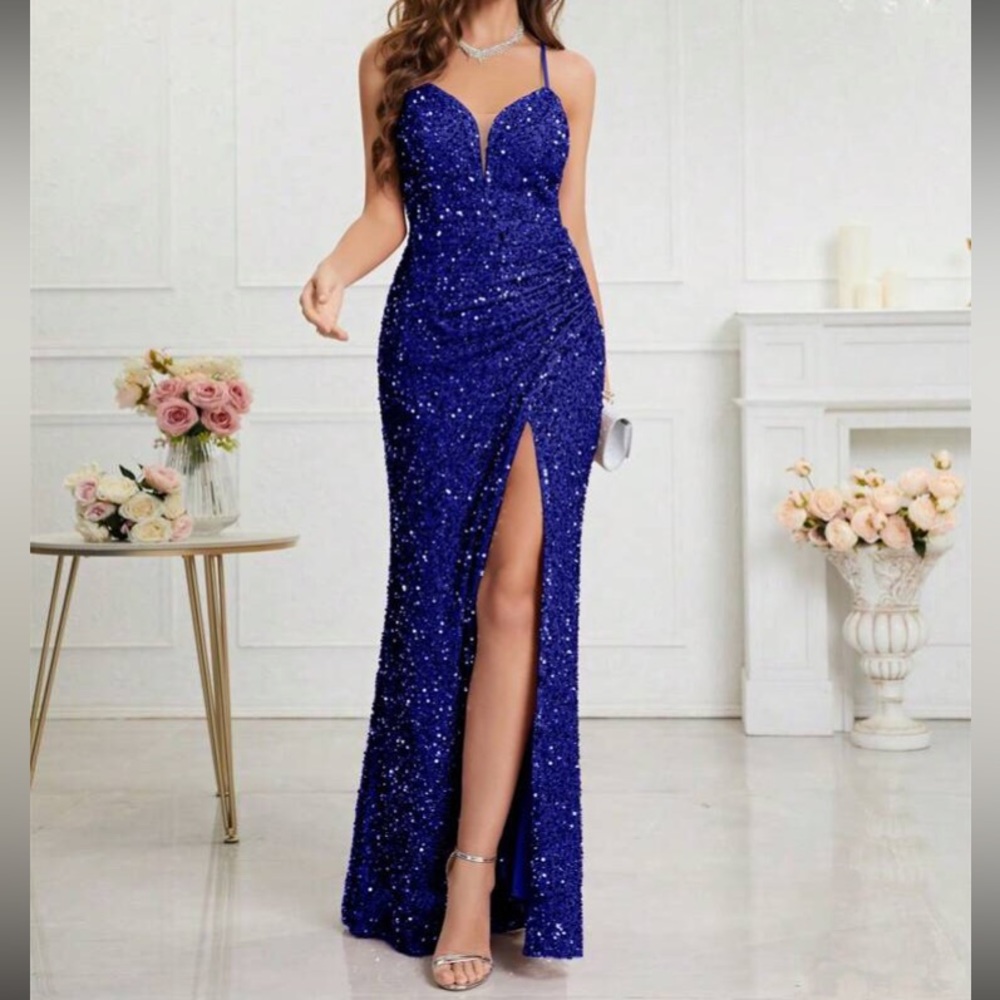 Luxe slit thigh party formal evening dress - Picture 4 of 7